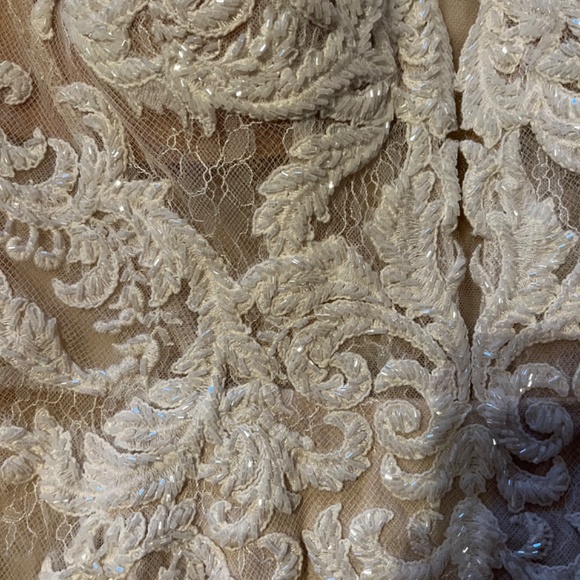 Wedding Dress - Picture 2 of 5